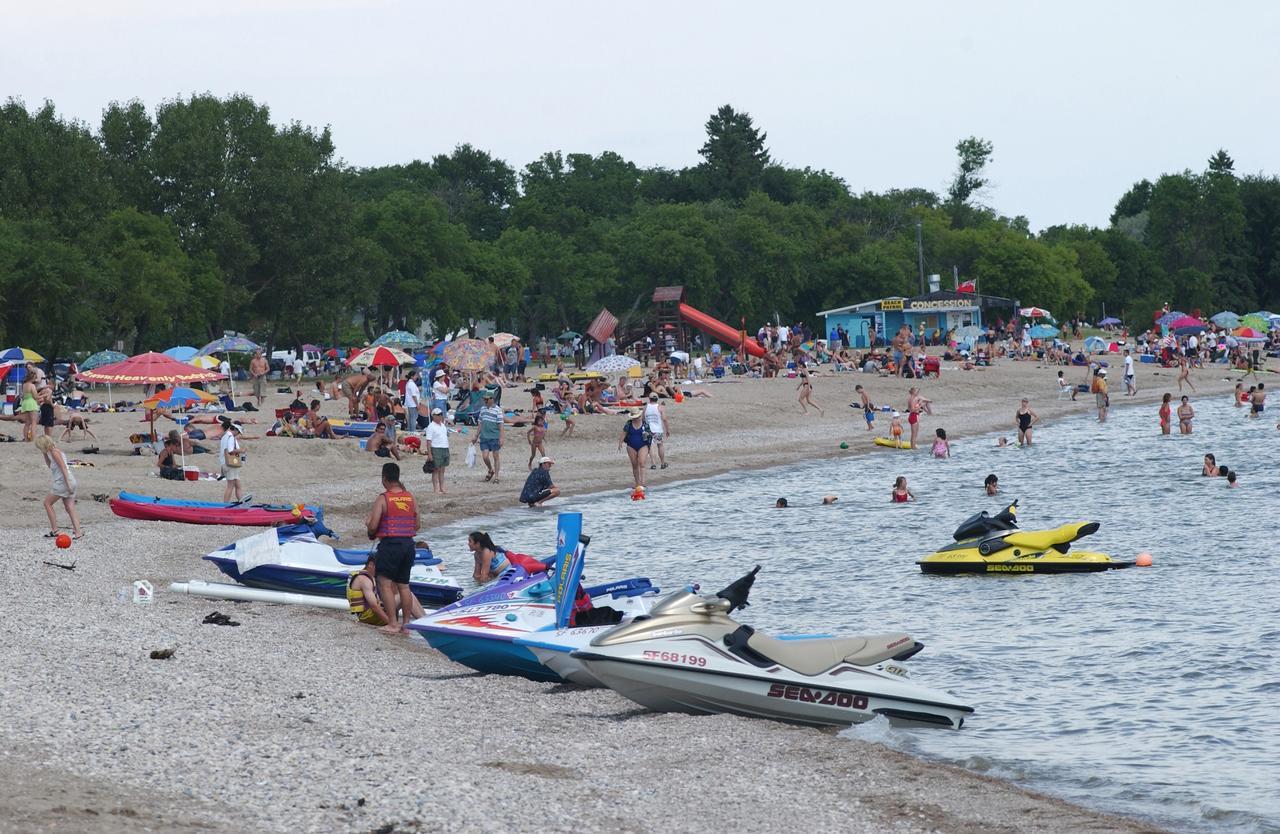 Lakeview Gimli Resort מראה חיצוני תמונה